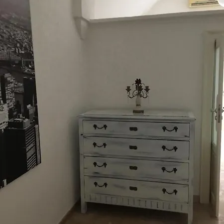 Leopardi Bed & Breakfast *